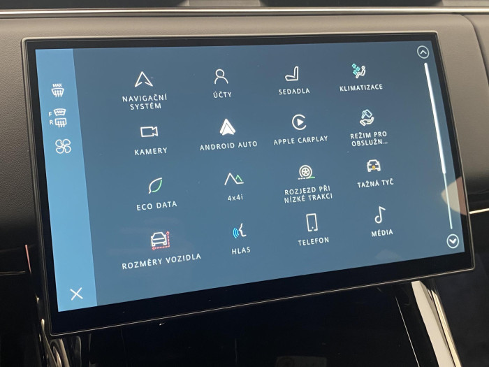 Land Rover Range Rover Sport D300 DYNAMIC SE AWD REZERVACE 3.0 d Dynamic SE