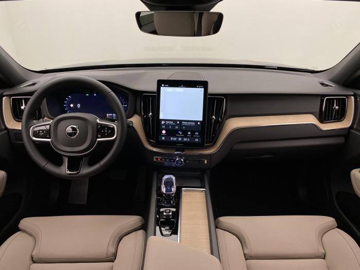 Volvo XC60 T6 AWD AUT DARK PLUS