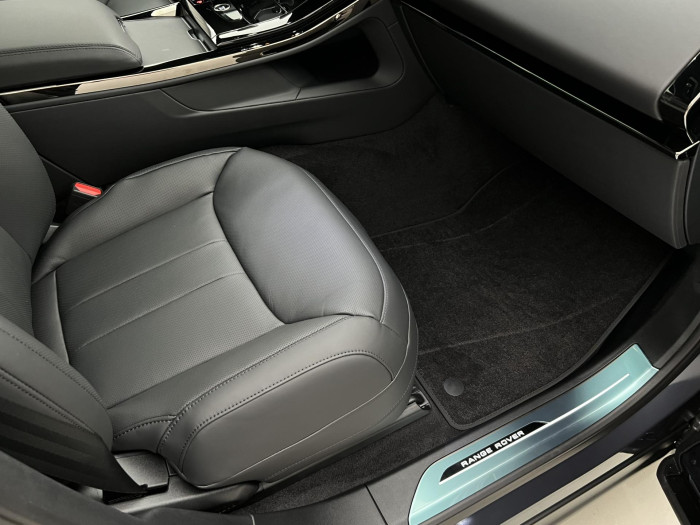 Land Rover Range Rover Sport D250 DYNAMIC SE AWD AUT 3.0 d Dynamic SE