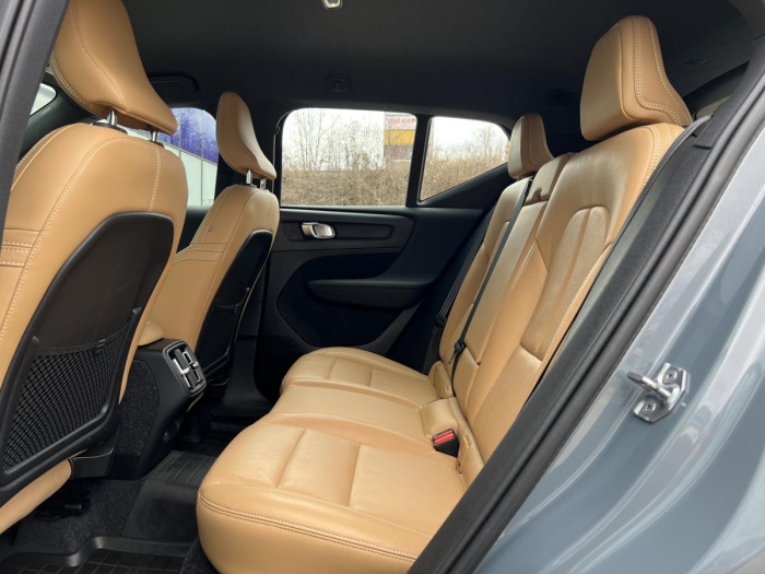 Volvo XC40 D4 AWD INSCRIPTION Aut CZ 2.0 d