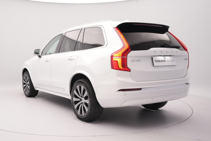 Volvo XC90 B5 AWD PLUS BRIGHT REZERVACE