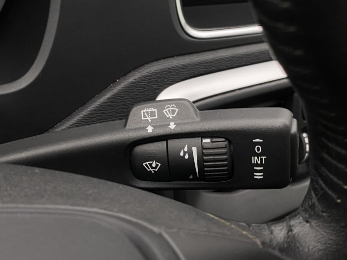Volvo V40 D2 MOMENTUM REZERVACE 2.0 d Momentum