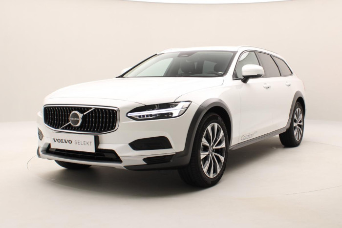 Volvo V90 CC B4 AWD PLUS AUT CZ 1.maj