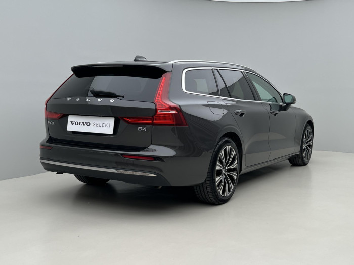 Volvo V60 B4 PLUS BRIGHT AUT 1.maj.