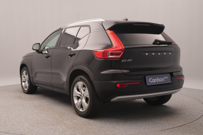 Volvo XC40 T5 AWD MOMENTUM PRO AUT 2.0 Momentum