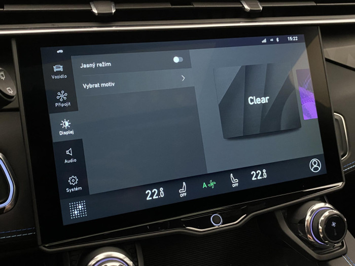 Lynk & Co 01 PHEV DCT AUT 1.maj