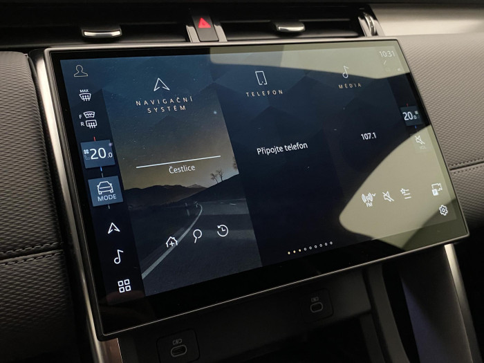 Land Rover Discovery Sport D200 DYNAMIC SE AWD AUT 2.0 d Dynamic SE