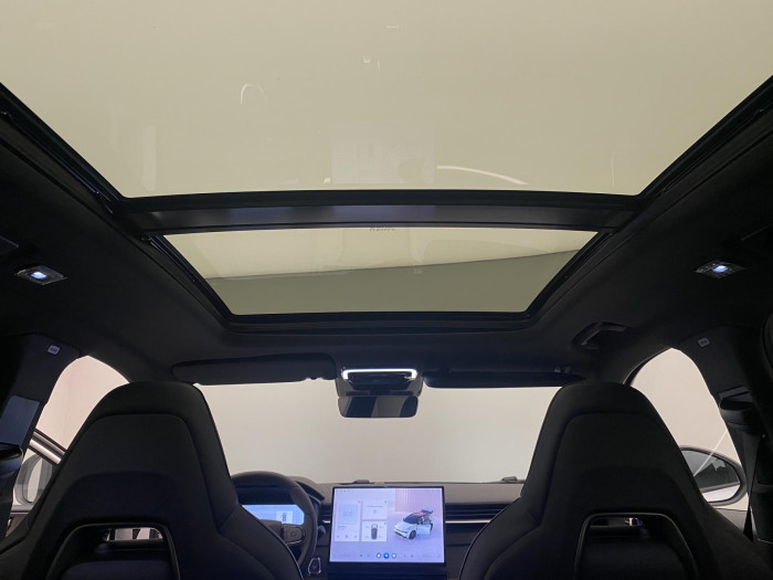 Lynk & Co 01 01 MORE PHEV DEMO