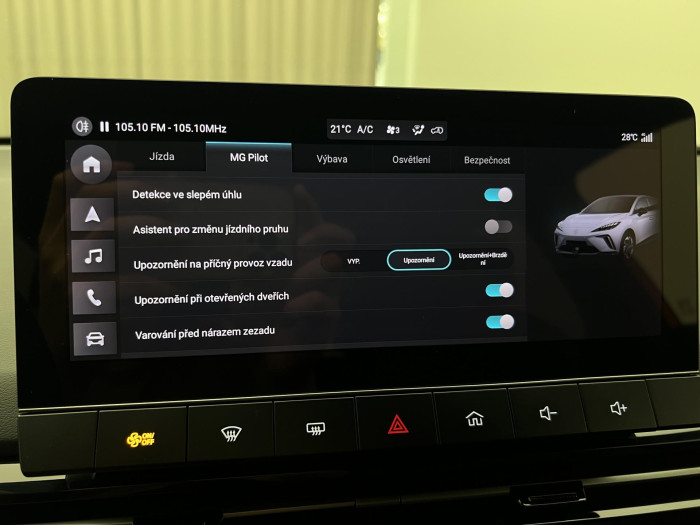 MG MG4 EV EXCLUSIVE 64 kWh CZ 1.maj. Exclusive