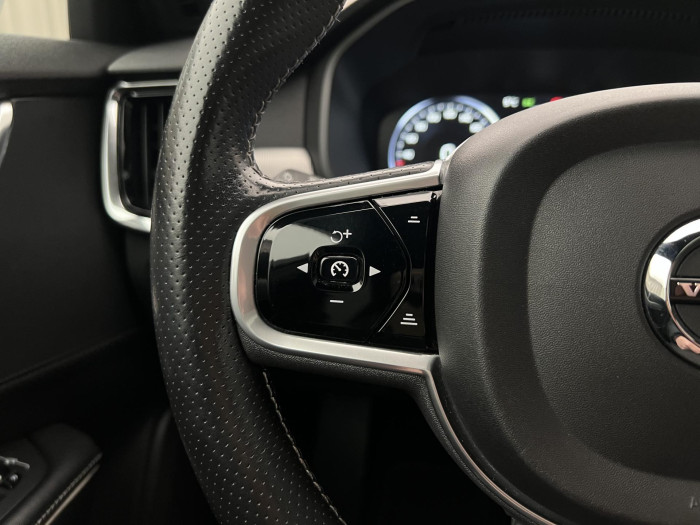 Volvo S90 D4 AWD R-DESIGN AUT 2.0 d