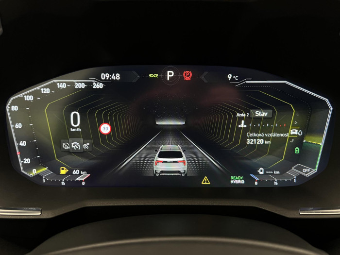 Lynk & Co 01 PHEV DCT AUT