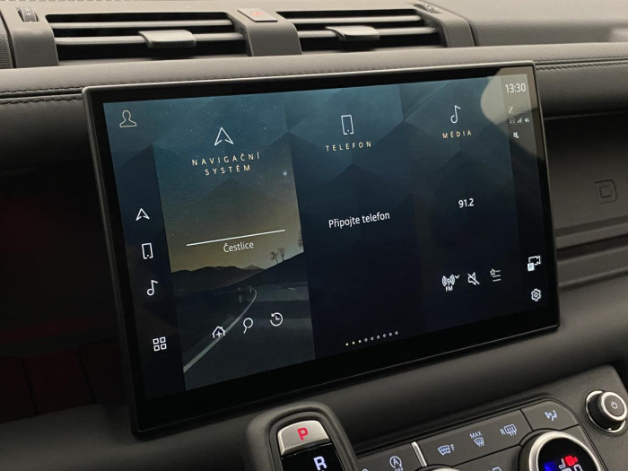 Land Rover Defender 110 V8 P525 AWD AUT REZERVACE 5.0 V8