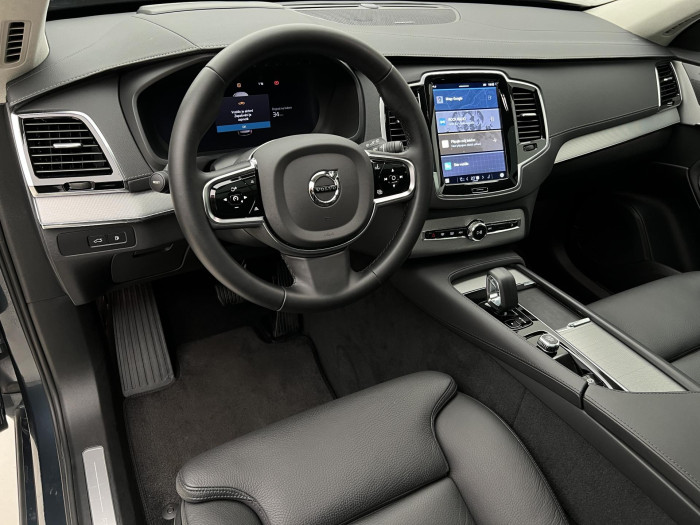 Volvo XC90 T8 AWD RECHARGE ULT. BRIGHT 7M