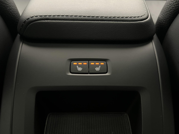 Volvo XC60 T6 AWD RECHARGE PLUS DARK AUT