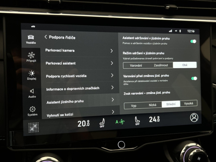 Lynk & Co 01 PHEV DCT 1.maj.