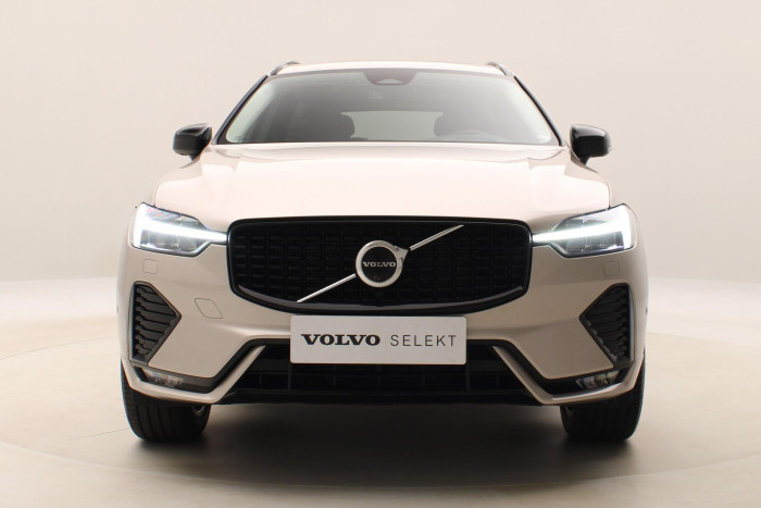 Volvo XC60 B5 AWD PLUS DARK AUT 1.maj