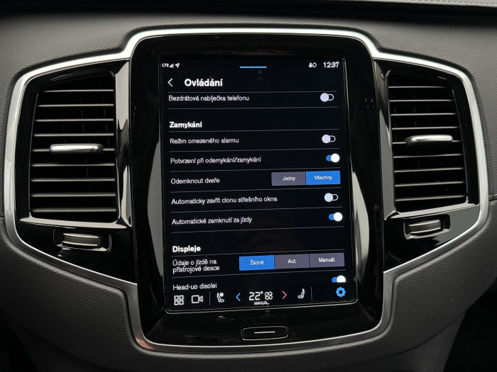 Volvo XC90 B5 AWD ULTIMATE BRIGHT 1.maj