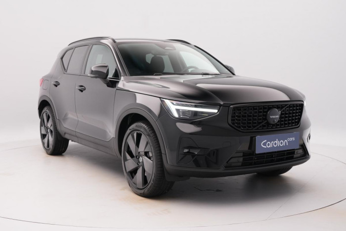 Volvo XC40 B3 AUT PLUS BLACK EDITION