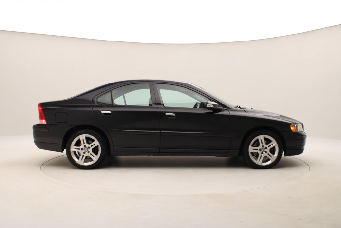 Volvo S60 D5 2.4D CZ 2.4 d d