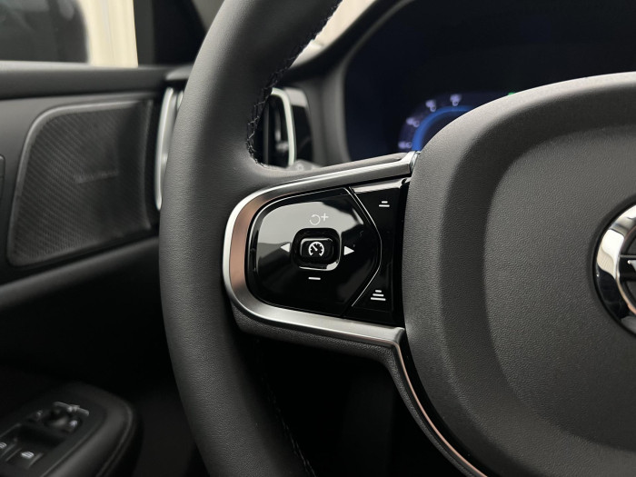 Volvo V60 CC B5 AWD PLUS BRIGHT AUT