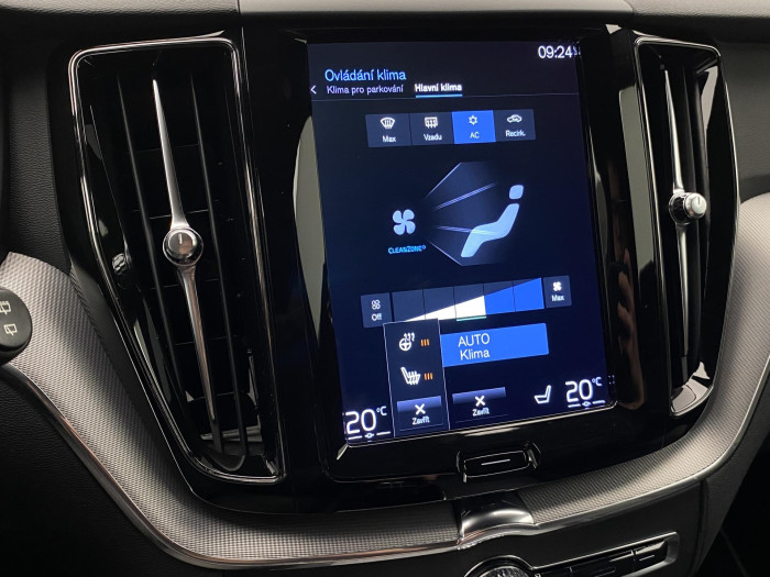 Volvo XC60 B5 AWD R-DESIGN AUT