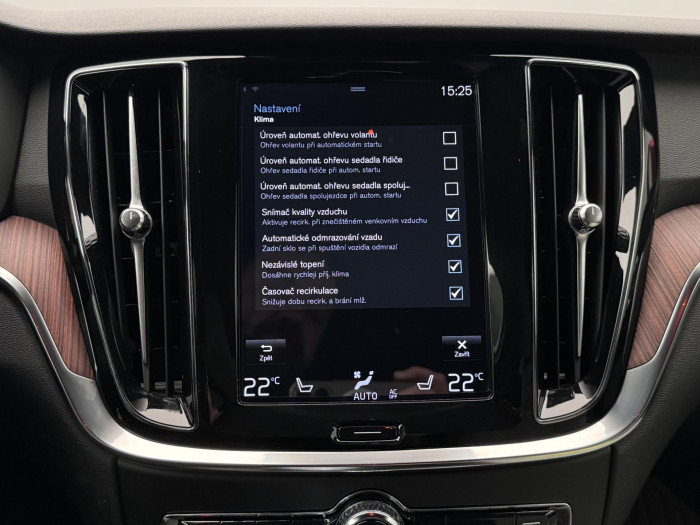 Volvo V60 T8 AWD RECHARGE INSCRIPTION