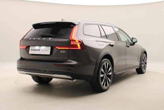 Volvo V60 CC B5 AWD PLUS BRIGHT AUT
