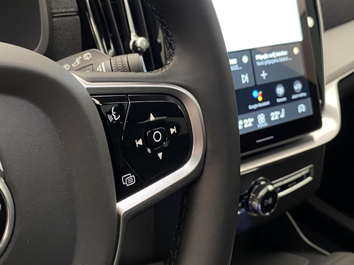 Volvo XC90 B5 AWD BLACK EDITION PLUS 7