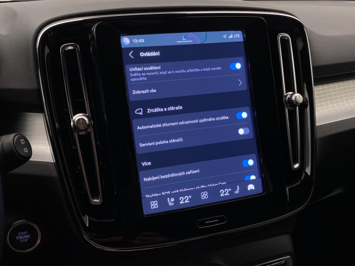 Volvo XC40 B4 CORE AUT CZ