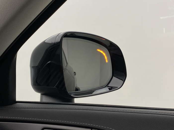 Volvo XC90 T8 AWD RECHARGE DARK REZERVACE