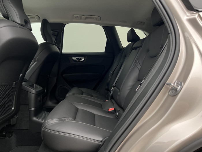 Volvo XC60 T6 AWD AUT RECHARGE DARK PLUS