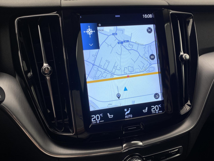 Volvo XC60 B4 MOMENTUM AUT CZ 2.0 Momentum