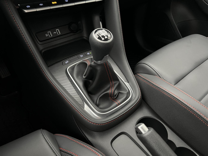 MG ZS EMOTION PLUS 1.5DVVT CZ 1.maj.