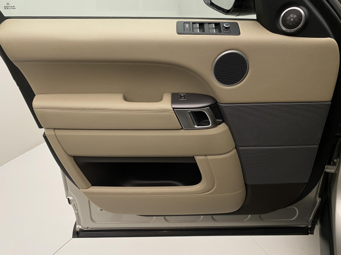 Land Rover Range Rover Sport 3.0 TDV6 AWD SE AUT CZ 1.maj 3.0 SE