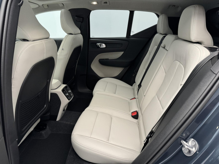 Volvo XC40 B4 AUT DARK ULTRA