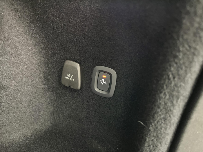 Volvo V60 B4 MOMENTUM AUT 1.maj. 2.0 Momentum