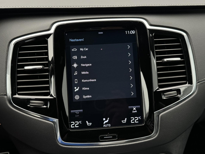 Volvo XC90 B6 AWD R-DESIGN CZ 7 míst