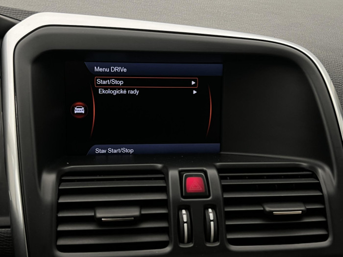 Volvo XC60 D4 AWD SUMMUM 2.4 d Summum