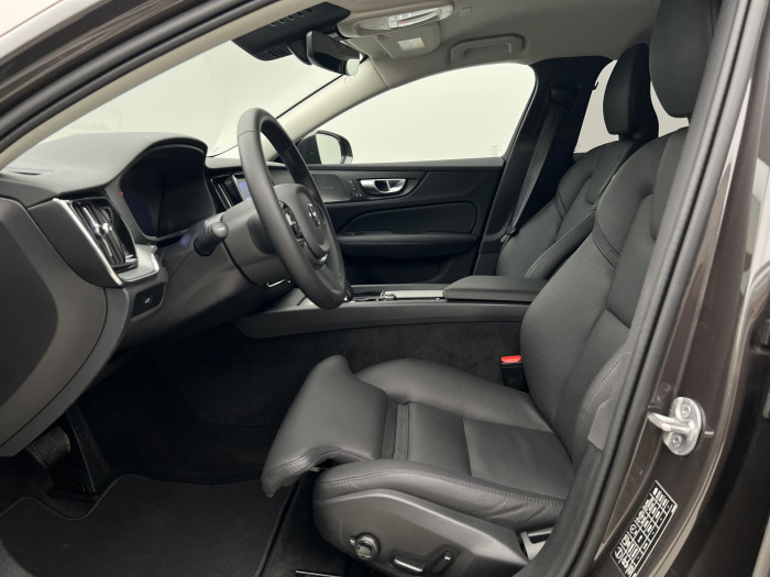 Volvo V60 CC B5 AWD PLUS BRIGHT AUT