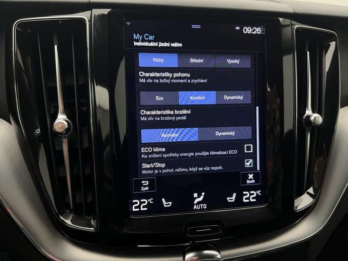 Volvo XC60 B4 MOMENTUM 2.0 Momentum