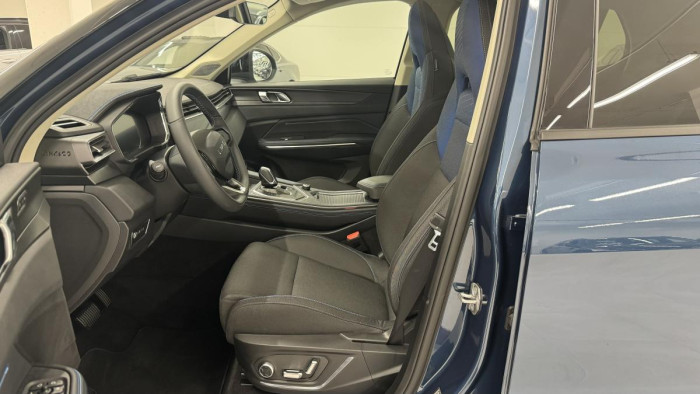 Lynk & Co 01 PHEV DCT AUT 1.maj.