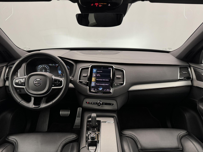 Volvo XC90 B5 AWD R-DESIGN AUT CZ