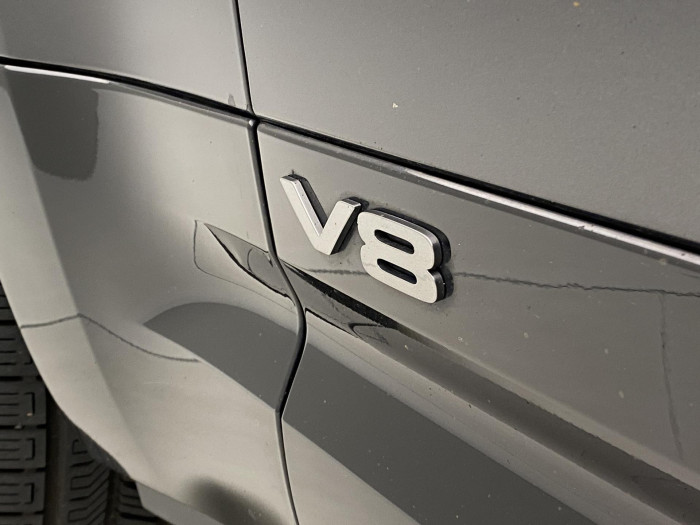 Land Rover Defender 110 P525 V8 CARPATHIAN EDITION 5.0 V8 Edition