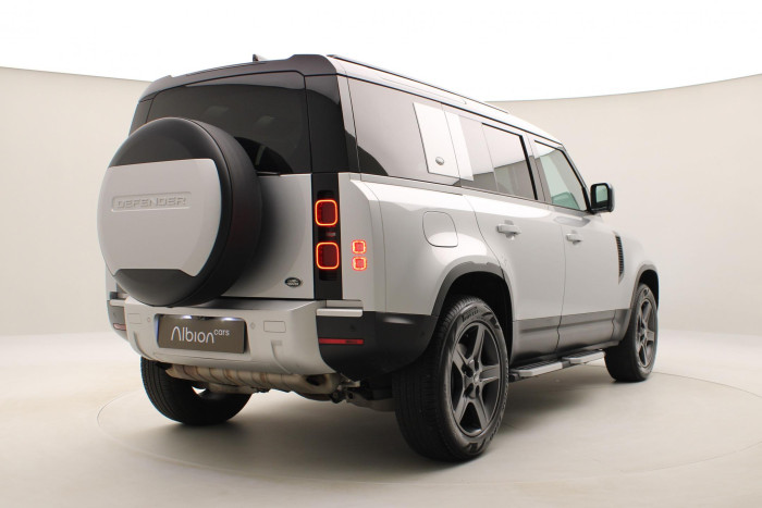 Land Rover Defender P400 SE AWD AUT REZERVACE 3.0 SE