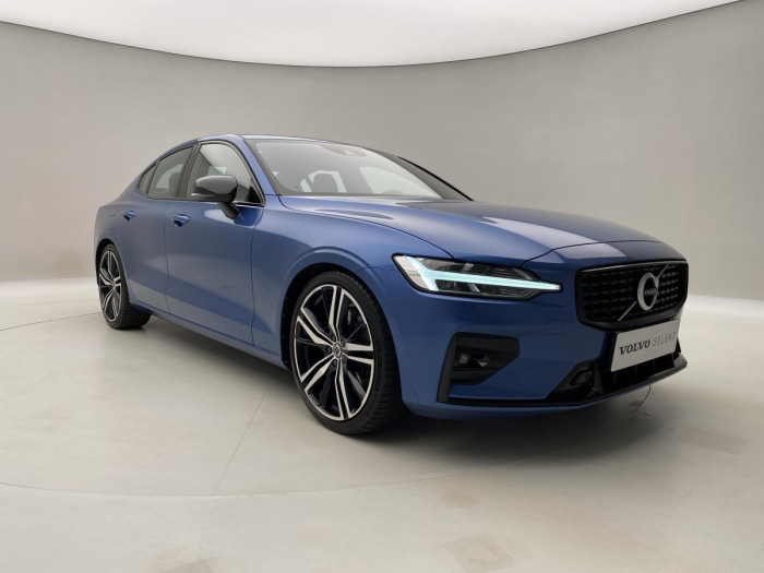 Volvo S60 B5 AWD R-DESIGN AUT REZERVACE