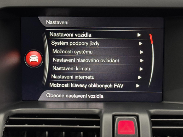 Volvo XC60 D4 AWD MOMENTUM AUT 2.4 d Momentum