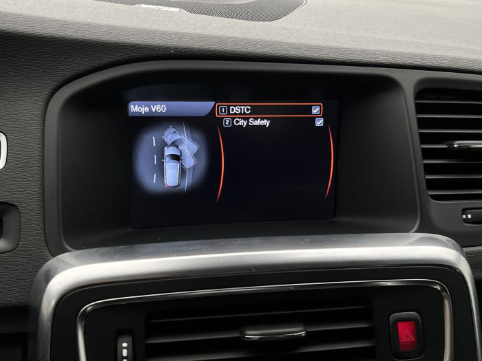 Volvo V60 D3 MOMENTUM AUT 2.0 d Momentum