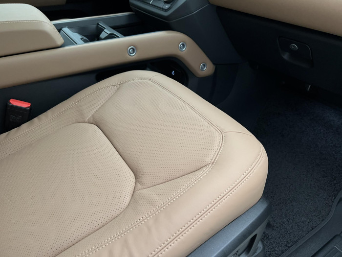 Land Rover Defender 110 D350 X-DYNAMIC HSE AWD AUT 3.0 d Dynamic