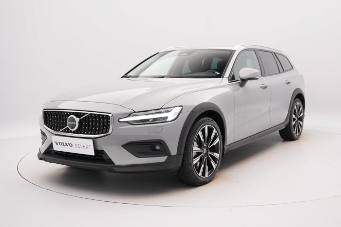 Volvo V60 CC B5 AWD PLUS BRIGHT 1.maj