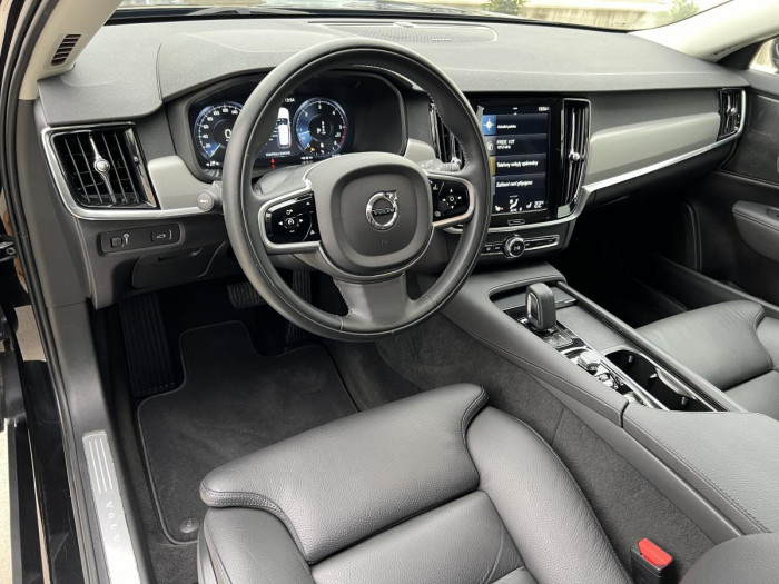 Volvo V90 B4 MOMENTUM Aut 1.maj. 2.0 Momentum